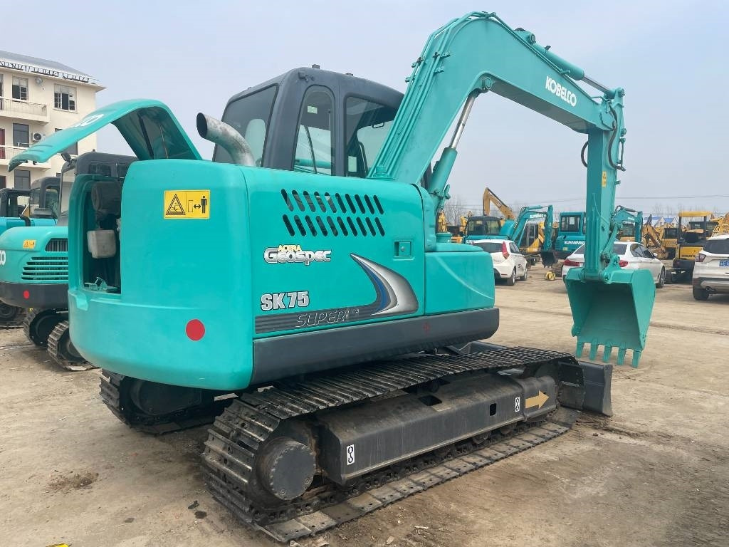 Kobelco SK 75 - Мини багер: слика 2 Kobelco SK 75 - Мини багер: слика 2