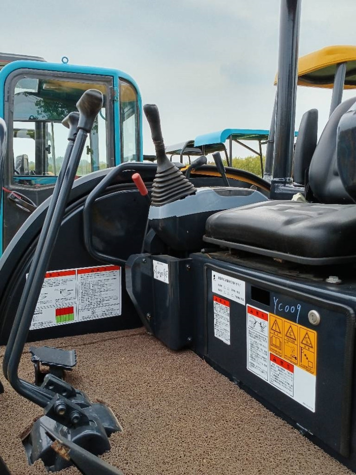 Komatsu PC 35 - Багер гасеничар: слика 5 Komatsu PC 35 - Багер гасеничар: слика 5