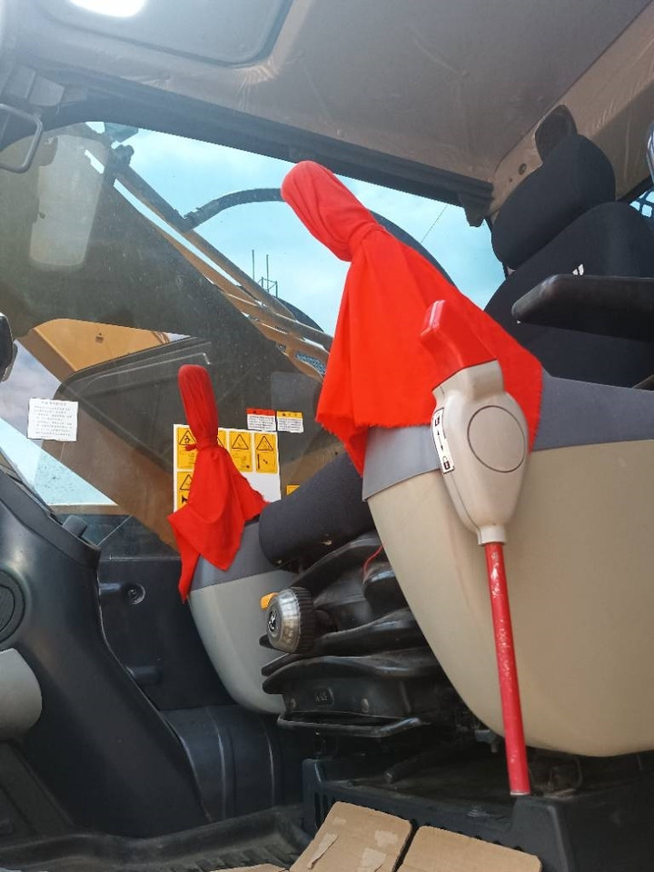 Komatsu PC 360 - Багер гасеничар: слика 3 Komatsu PC 360 - Багер гасеничар: слика 3