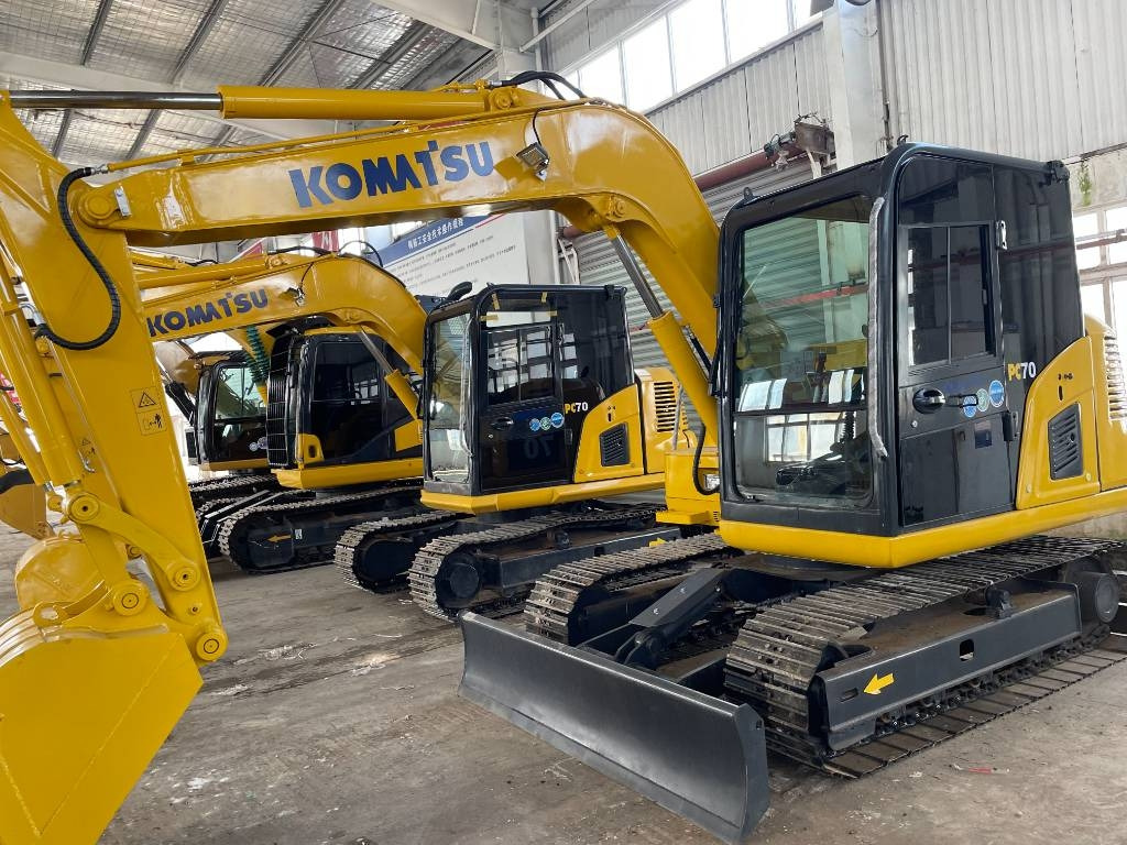 Komatsu PC 70 - Мини багер: слика 1 Komatsu PC 70 - Мини багер: слика 1