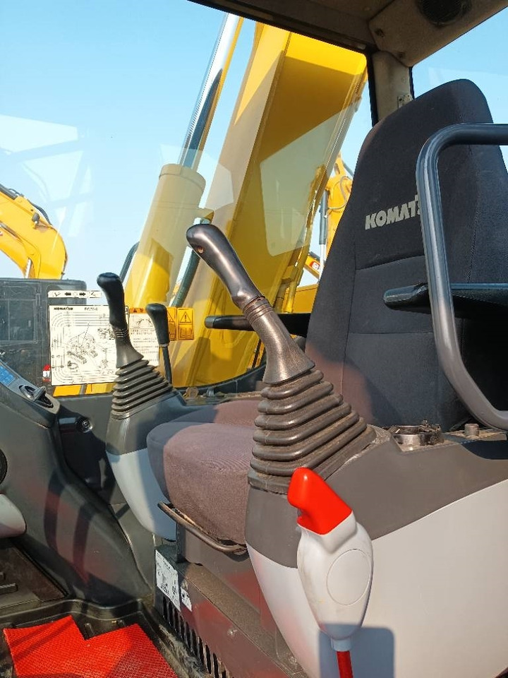 Komatsu PC 70 - Мини багер: слика 5 Komatsu PC 70 - Мини багер: слика 5
