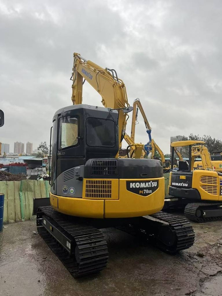 Komatsu PC 78 - Багер гасеничар: слика 1 Komatsu PC 78 - Багер гасеничар: слика 1