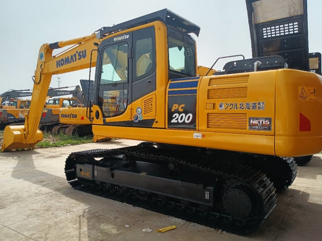Komatsu PC200-8 - Багер гасеничар: слика 4 Komatsu PC200-8 - Багер гасеничар: слика 4