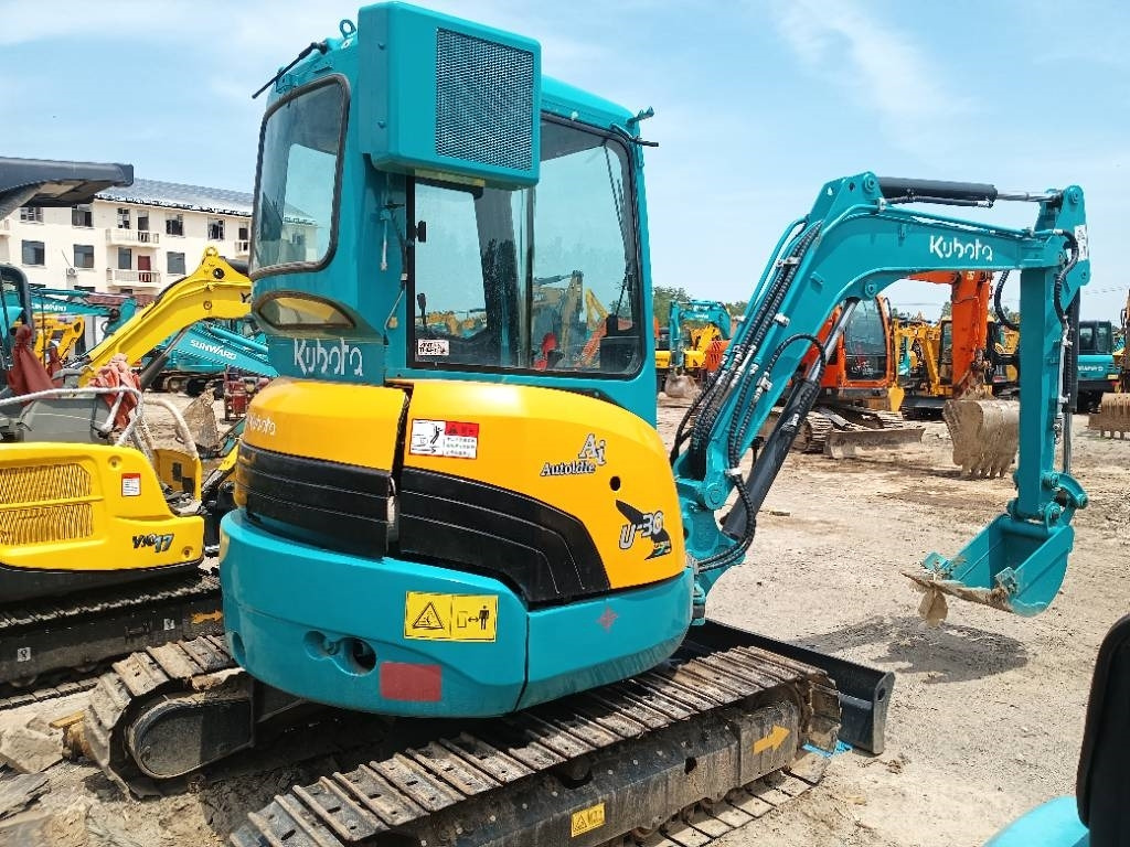 Kubota U 30 - Мини багер: слика 5 Kubota U 30 - Мини багер: слика 5