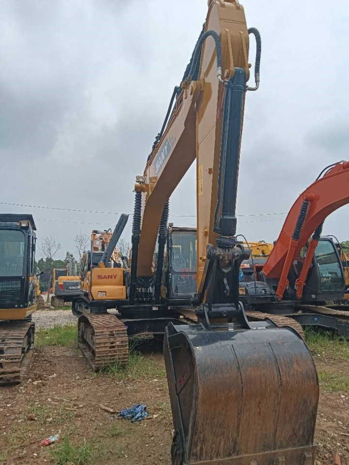 Sany 205c - Багер гасеничар: слика 2 Sany 205c - Багер гасеничар: слика 2