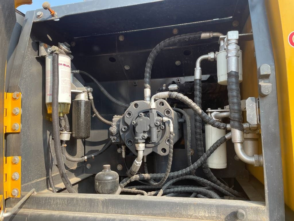 Volvo EC 210 - Багер гасеничар: слика 2 Volvo EC 210 - Багер гасеничар: слика 2