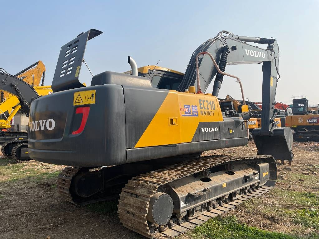 Volvo EC 210  - Багер гасеничар: слика 1 Volvo EC 210  - Багер гасеничар: слика 1