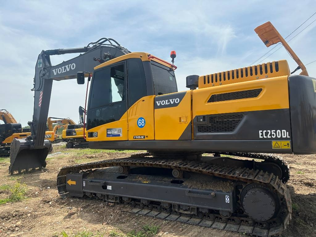 Volvo EC 250 D L - Багер гасеничар: слика 1 Volvo EC 250 D L - Багер гасеничар: слика 1