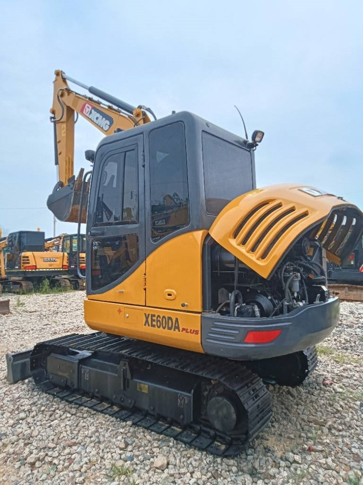XCMG XD60DA - Мини багер: слика 1 XCMG XD60DA - Мини багер: слика 1
