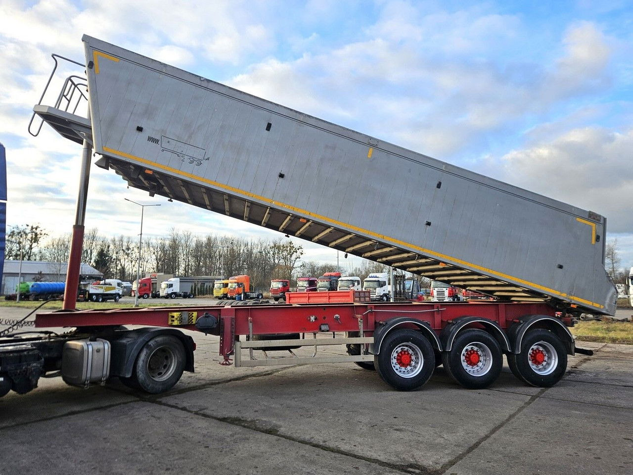 Janmil NWD 40 m3 - 2016 year of production - new floor - new tires - Кипер полуприколка: слика 1 Janmil NWD 40 m3 - 2016 year of production - new floor - new tires - Кипер полуприколка: слика 1