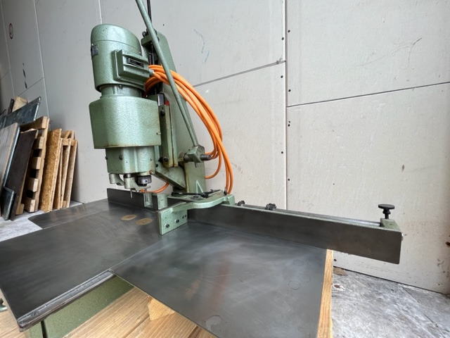 Hang Papierbohrermaschine 136 D - Опрема за печатење: слика 3 Hang Papierbohrermaschine 136 D - Опрема за печатење: слика 3