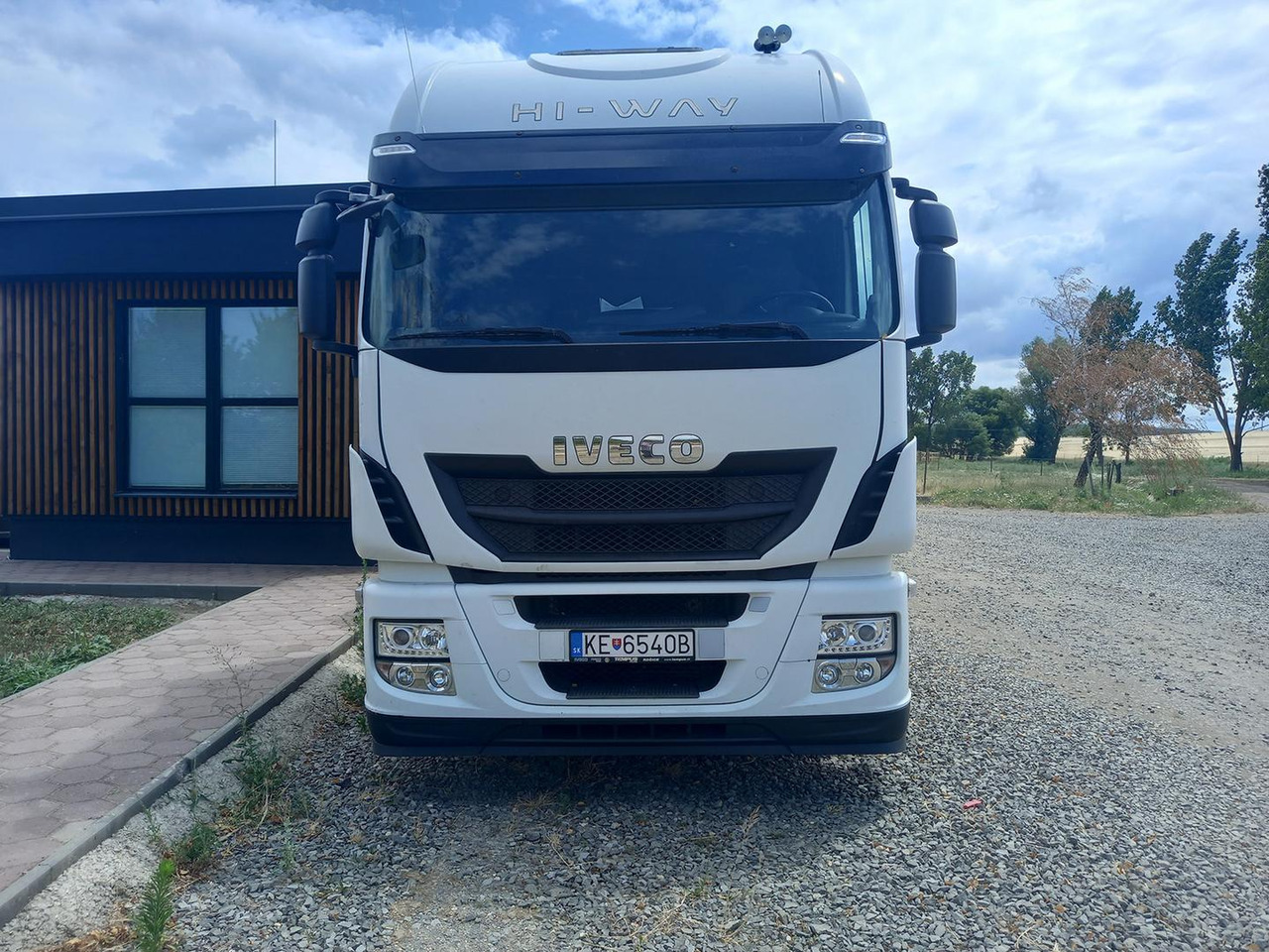 Iveco AS440T/P, 353kW, EURO 6 - Камион со платформа: слика 3 Iveco AS440T/P, 353kW, EURO 6 - Камион со платформа: слика 3