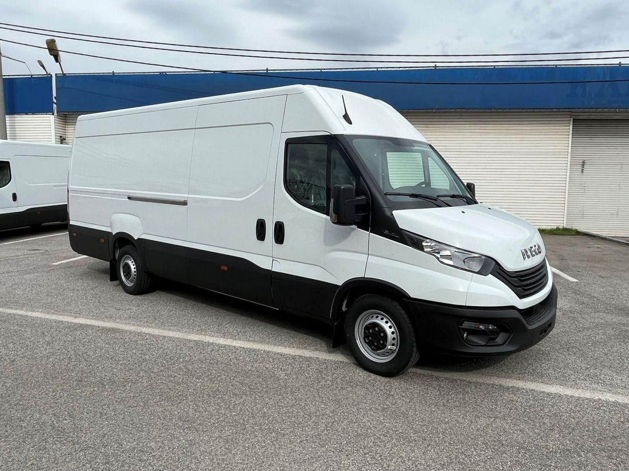 Iveco DAILY VAN, 2,3D 156k, 35S16 V - Товарно комбе: слика 1 Iveco DAILY VAN, 2,3D 156k, 35S16 V - Товарно комбе: слика 1