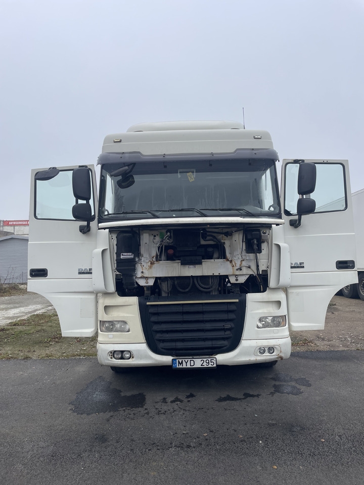 DAF XF105.460 Euro 5 manual gearbox - Камион влекач: слика 3 DAF XF105.460 Euro 5 manual gearbox - Камион влекач: слика 3