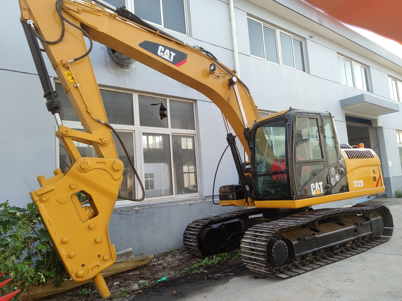 CATERPILLAR 312D - Багер гасеничар: слика 2 CATERPILLAR 312D - Багер гасеничар: слика 2