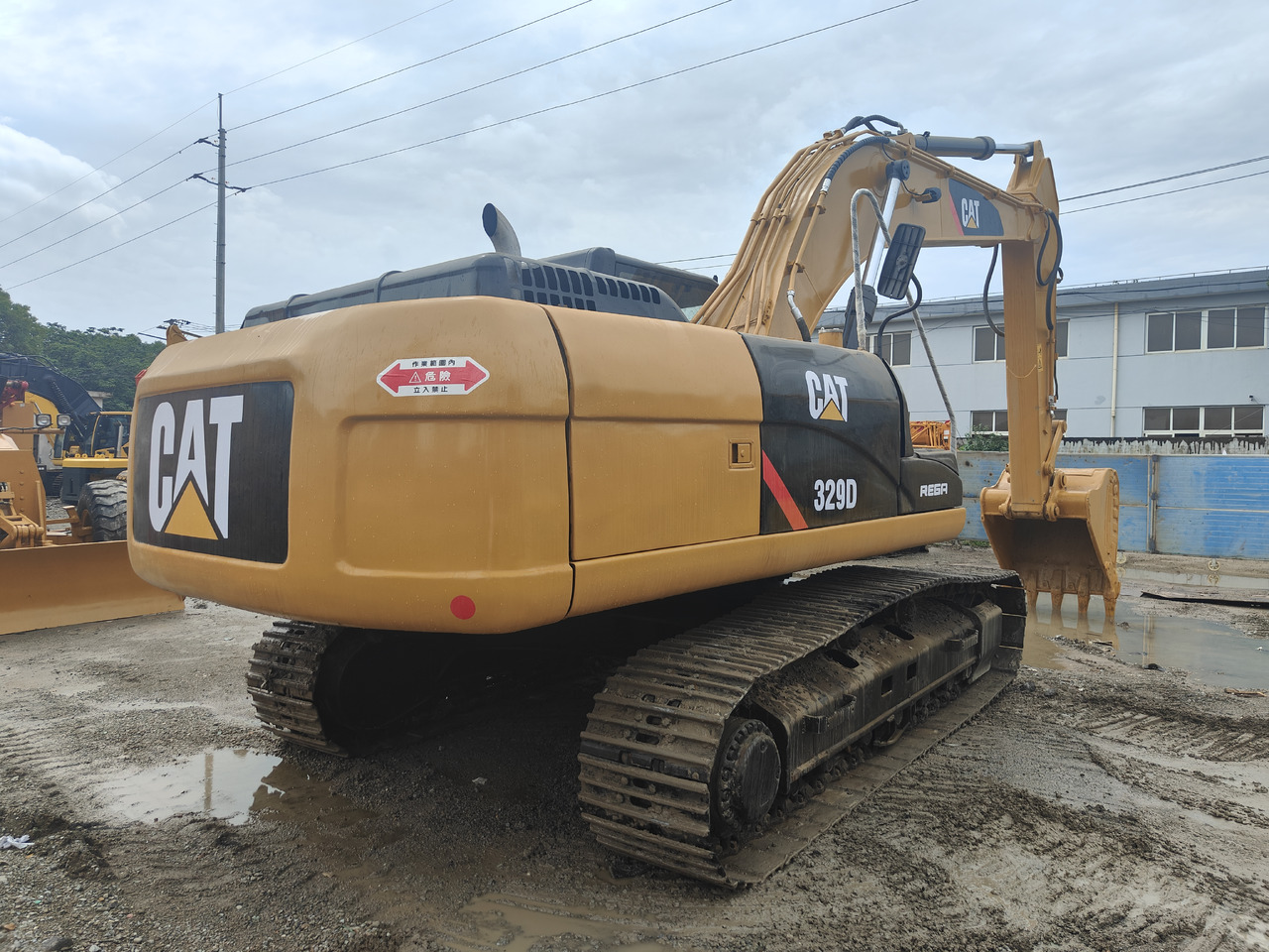 CATERPILLAR 329D - Багер гасеничар: слика 2 CATERPILLAR 329D - Багер гасеничар: слика 2