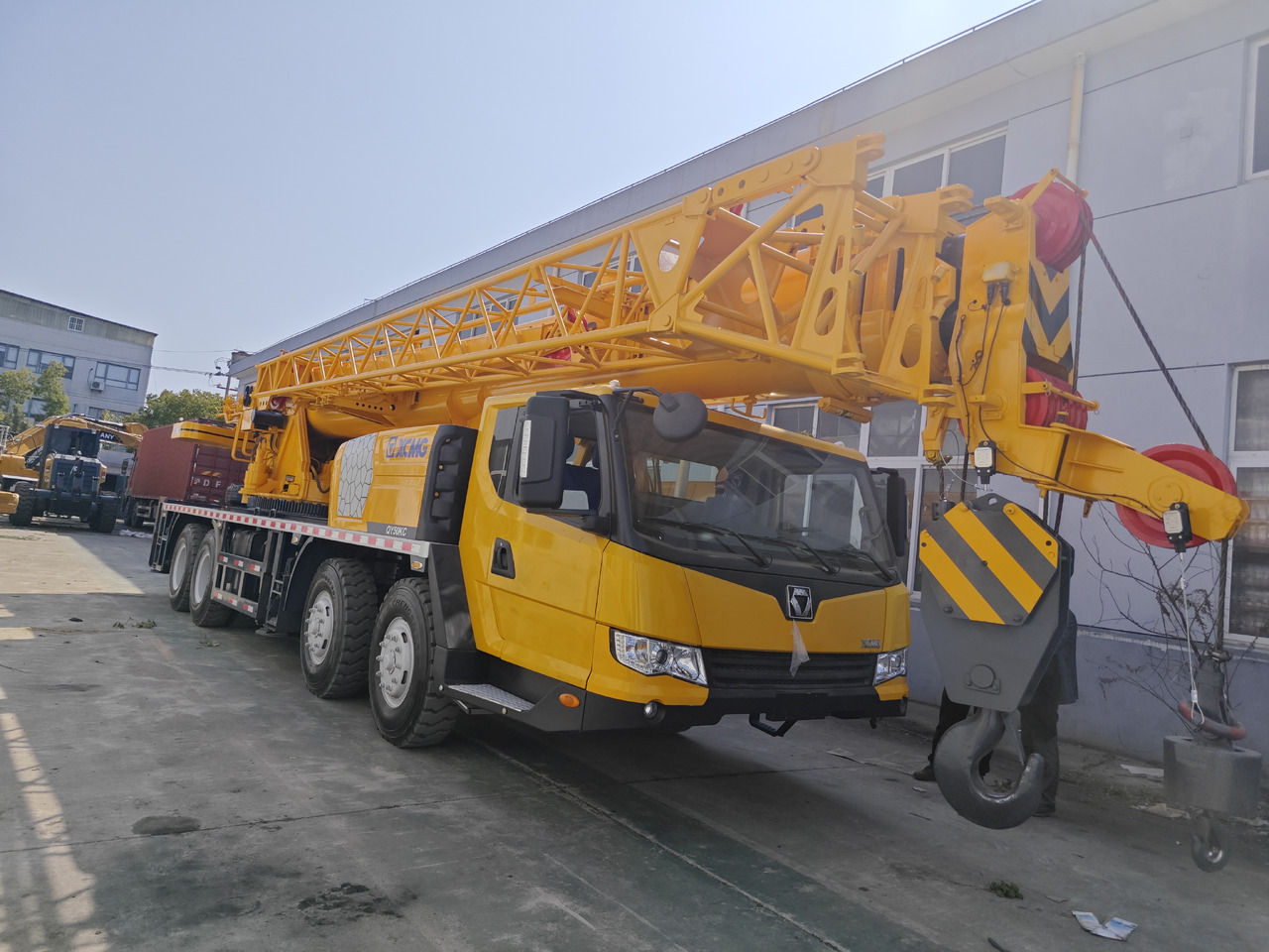 XCMG QY50KC Used XCMG Crane QY50K - Мобилен кран: слика 3 XCMG QY50KC Used XCMG Crane QY50K - Мобилен кран: слика 3