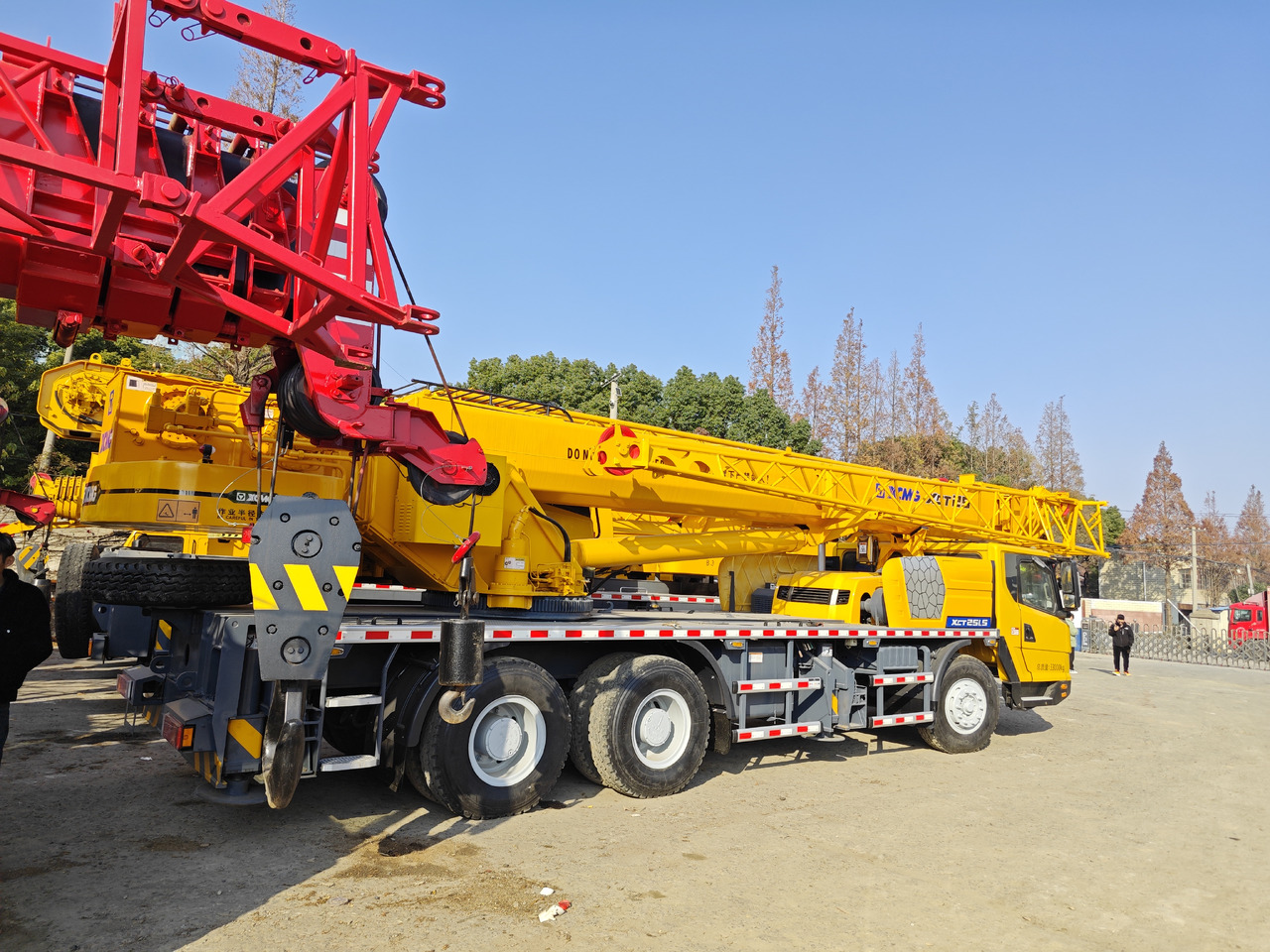 XCMG XCT25 - Мобилен кран: слика 1 XCMG XCT25 - Мобилен кран: слика 1