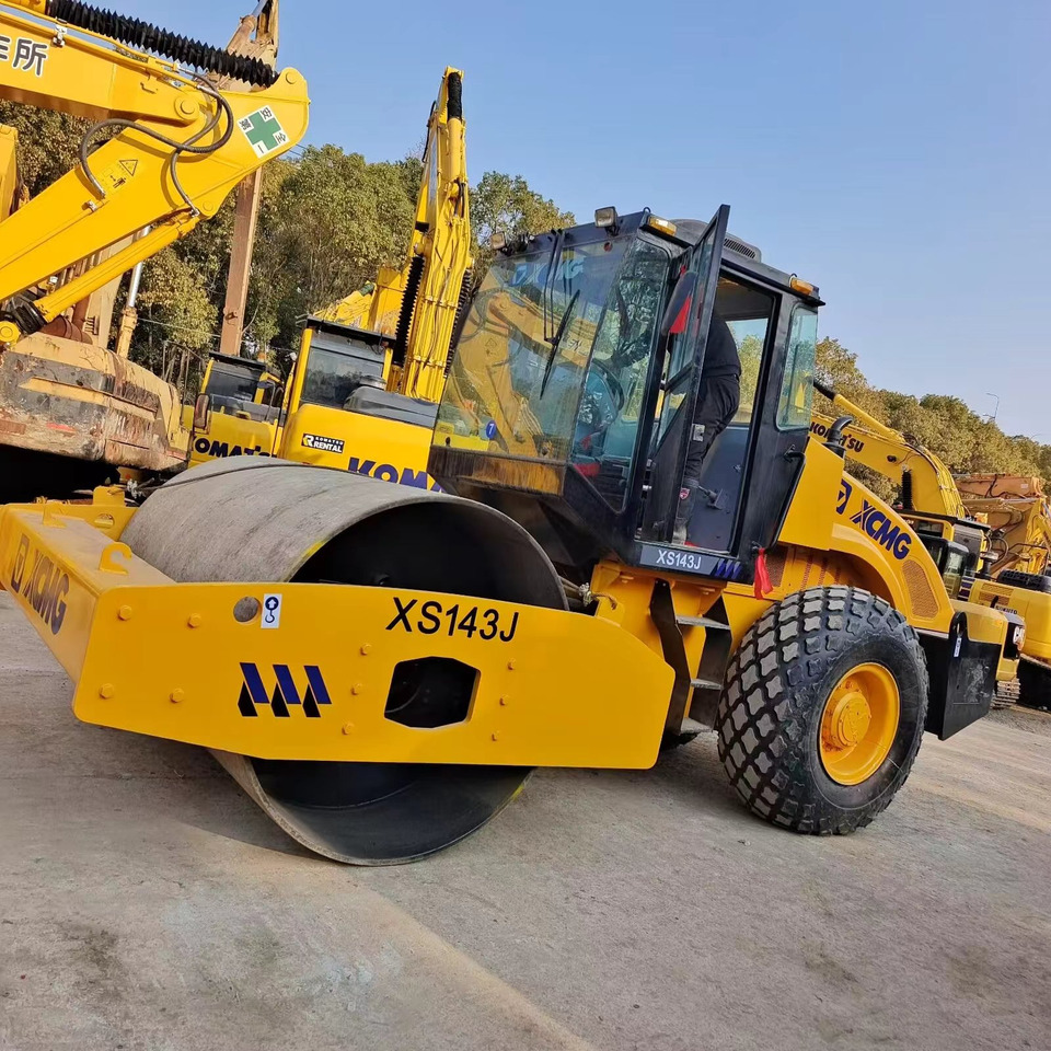 Xcmg xs143J - Компактор: слика 1 Xcmg xs143J - Компактор: слика 1