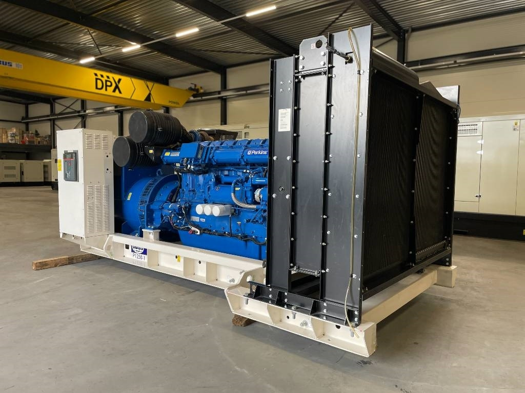 FG Wilson P1250-1 - 1250 kVA Surplus Genset - DPX-25089 - Генераторска поставка: слика 5 FG Wilson P1250-1 - 1250 kVA Surplus Genset - DPX-25089 - Генераторска поставка: слика 5