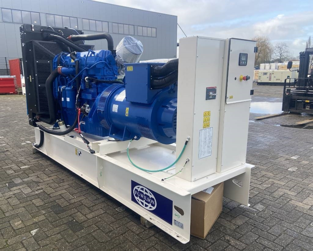 FG Wilson P500-3 - 500 kVA Open Genset - DPX-16019-O - Генераторска поставка: слика 2 FG Wilson P500-3 - 500 kVA Open Genset - DPX-16019-O - Генераторска поставка: слика 2