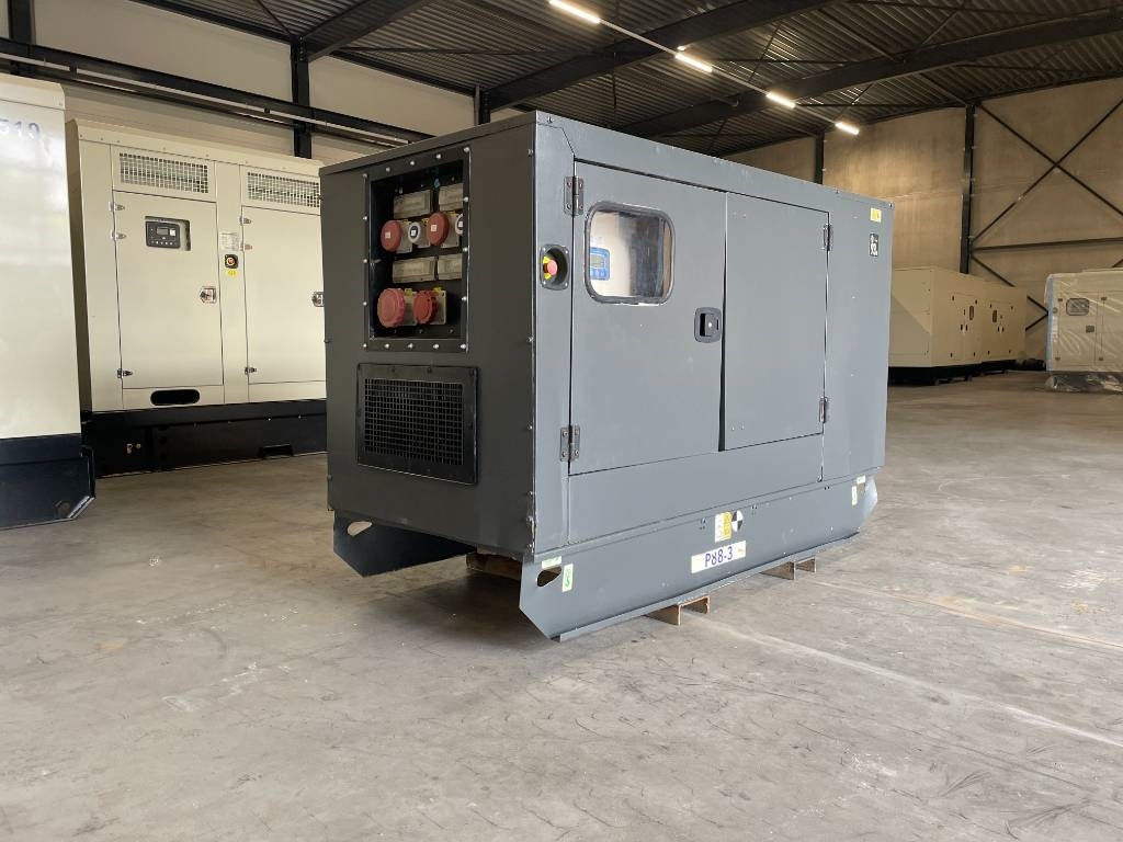 FG Wilson P88-3 - 88 kVA Genset - DPX-12633 - Генераторска поставка: слика 2 FG Wilson P88-3 - 88 kVA Genset - DPX-12633 - Генераторска поставка: слика 2