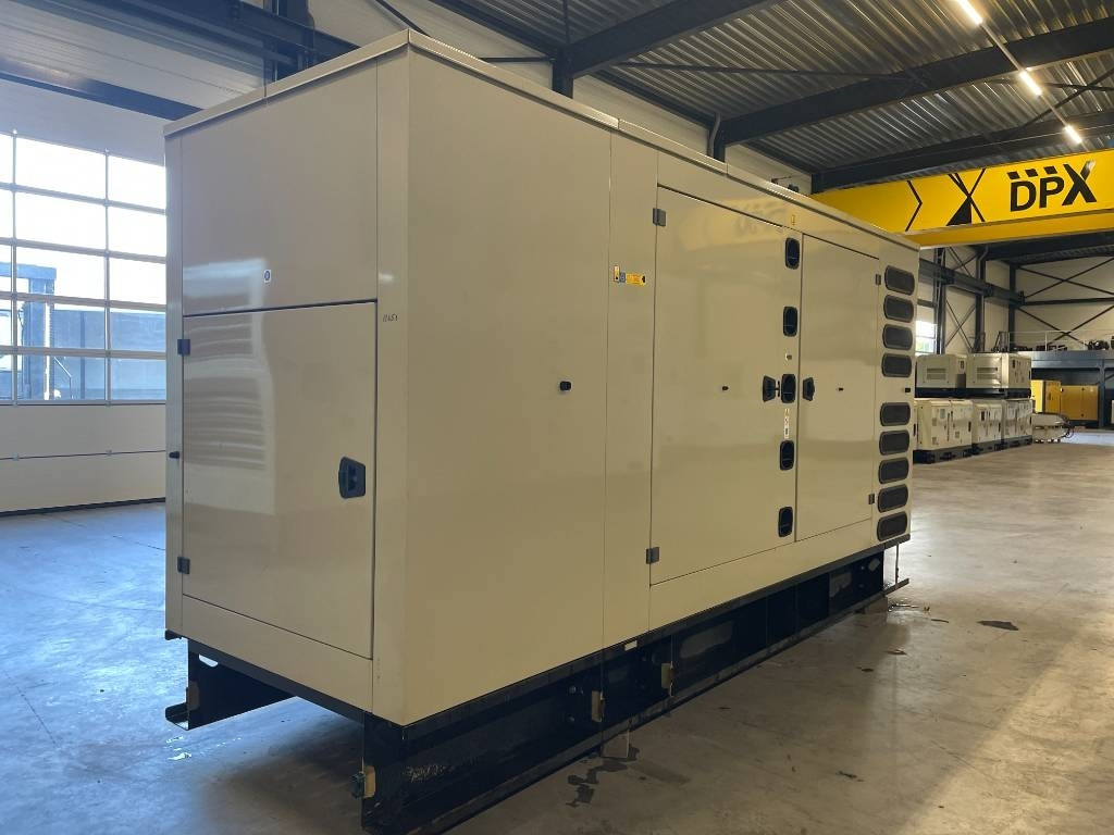 Perkins 2206A-E13TAG2 - 400 kVA Generator - DPX-12651 - Генераторска поставка: слика 4 Perkins 2206A-E13TAG2 - 400 kVA Generator - DPX-12651 - Генераторска поставка: слика 4