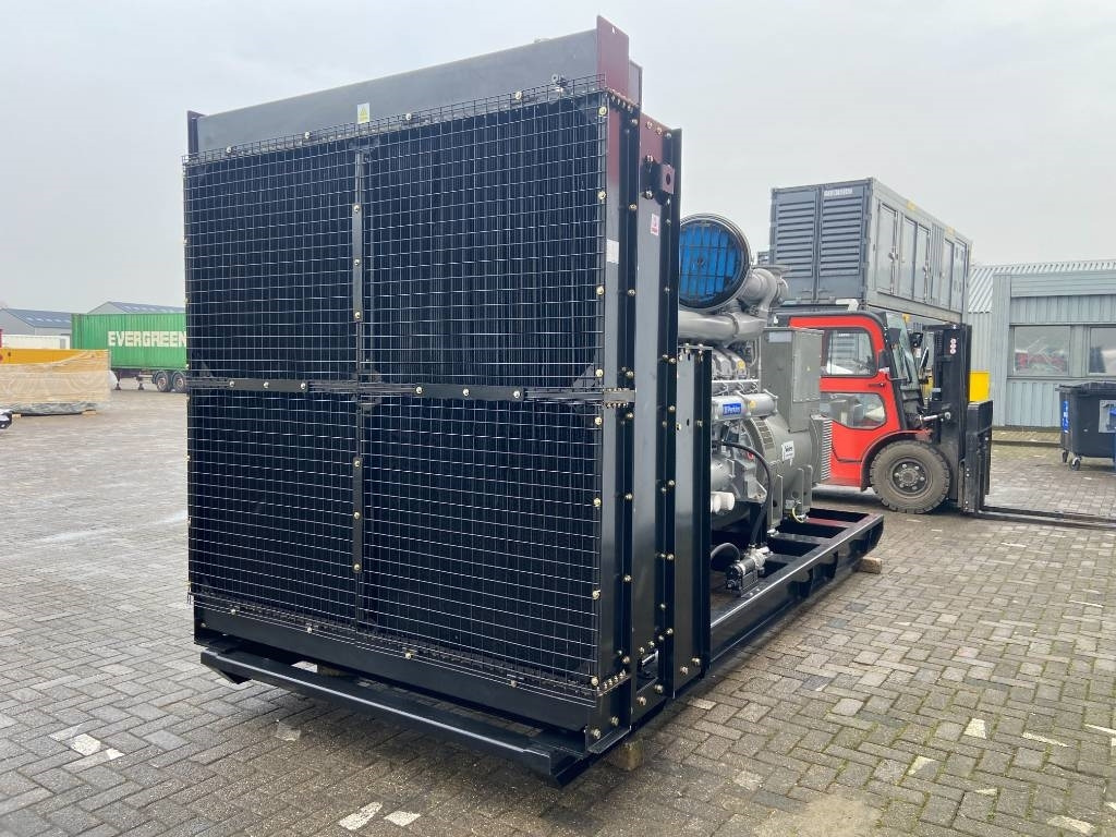 Perkins 4012-46TAG3A - 1.880 kVA Generator - DPX-19824-O - Генераторска поставка: слика 3 Perkins 4012-46TAG3A - 1.880 kVA Generator - DPX-19824-O - Генераторска поставка: слика 3