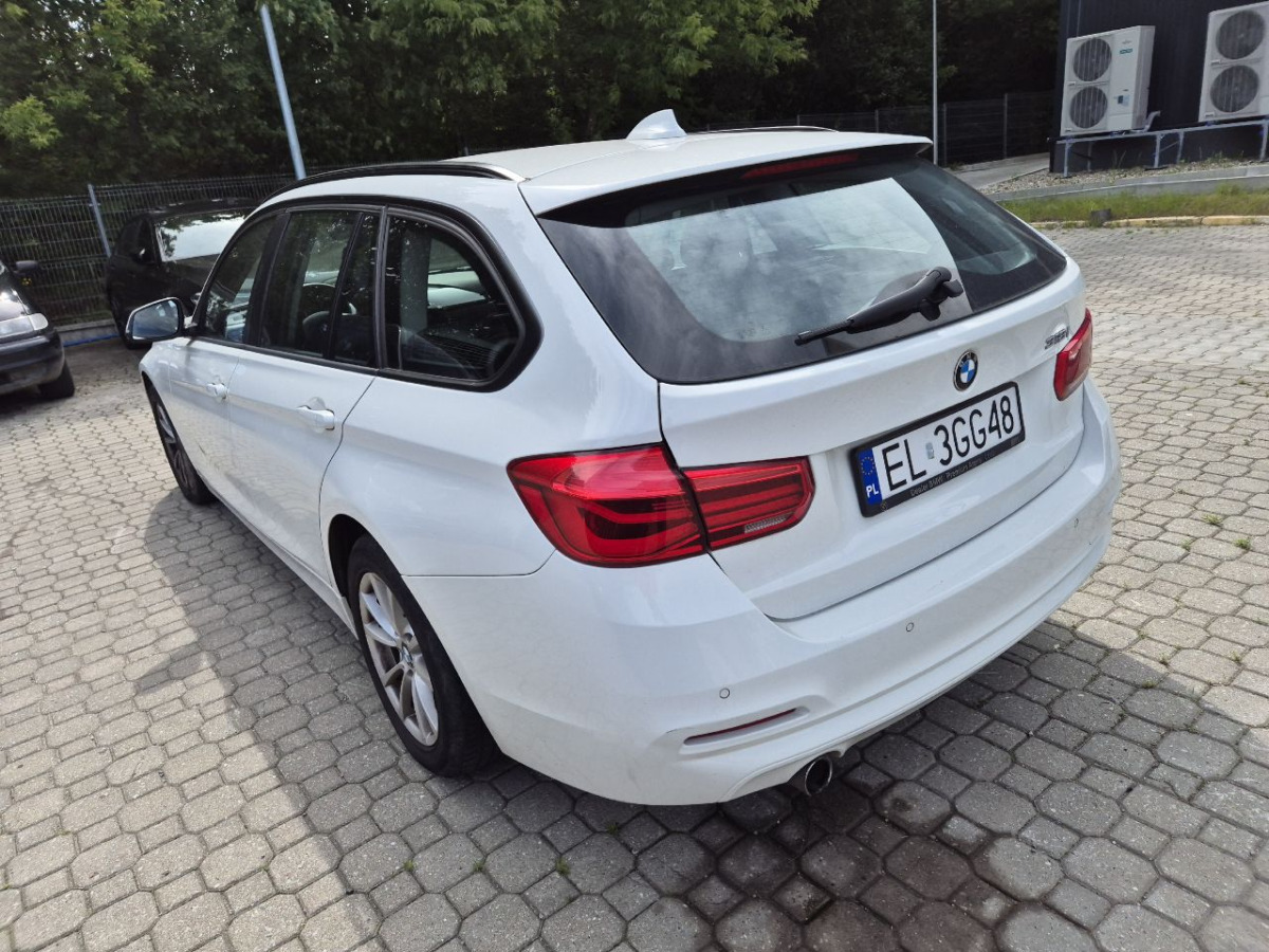 BMW 318I KOMBI - Автомобил: слика 4 BMW 318I KOMBI - Автомобил: слика 4