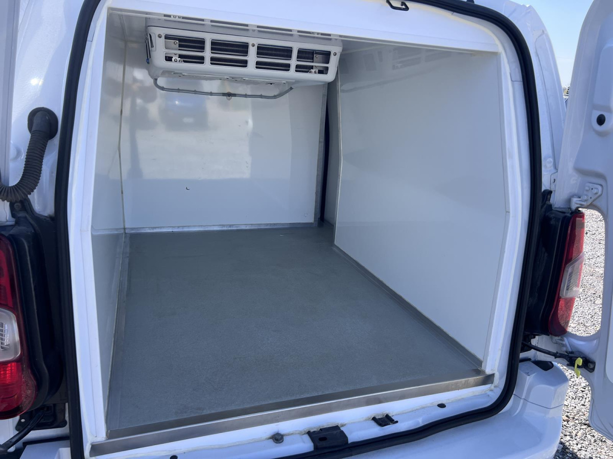 Товарно комбе FIAT DOBLO VAN L2 1.5 BLUEHDI S&S MT6 FURGON BLASZAK ZABUDOWA IZOTERMICZNA + AGREGAT CHŁODNICZY HT050RT: слика 20