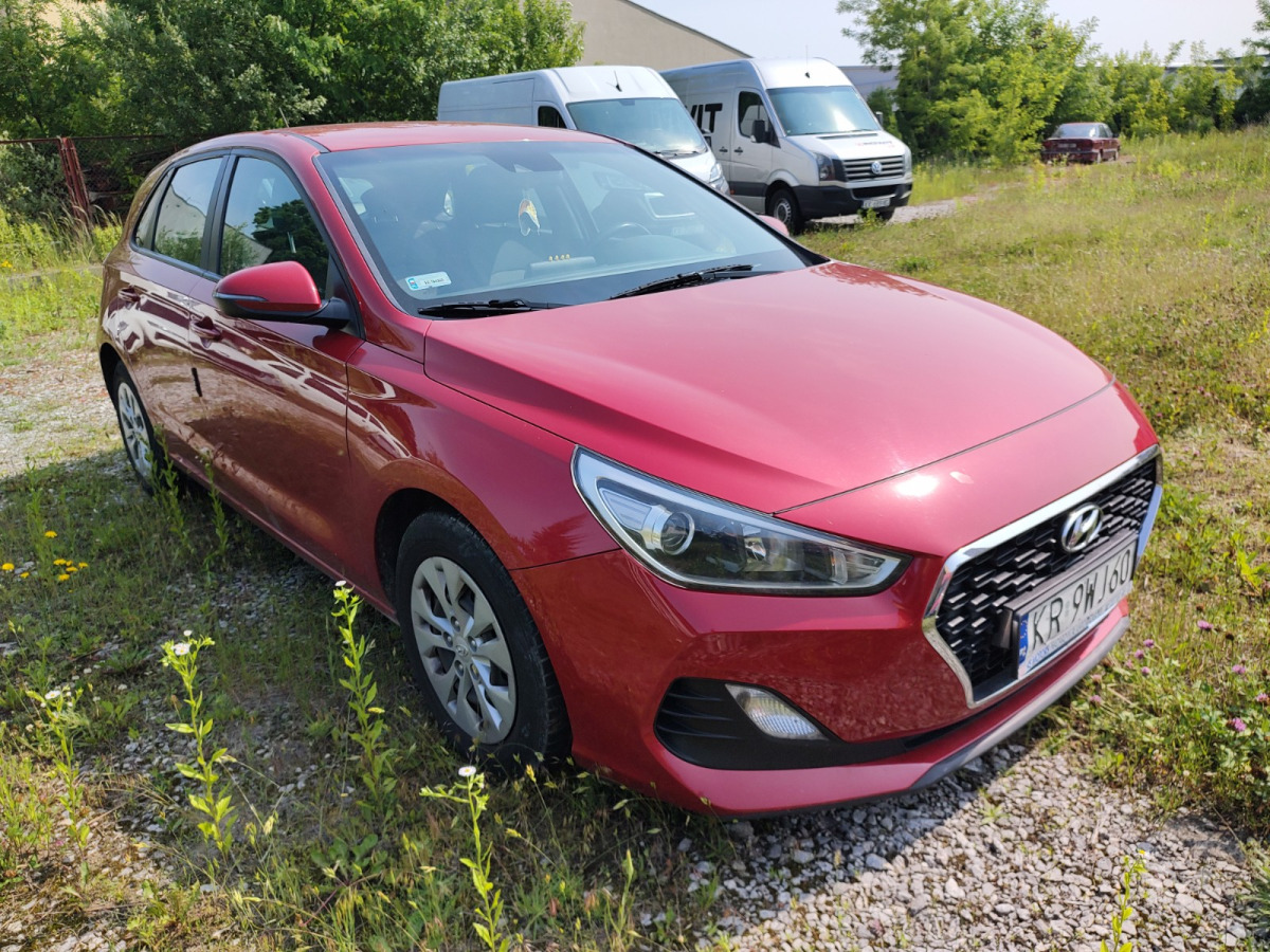Хечбек HYUNDAI I30 HATCHBACK: слика 1