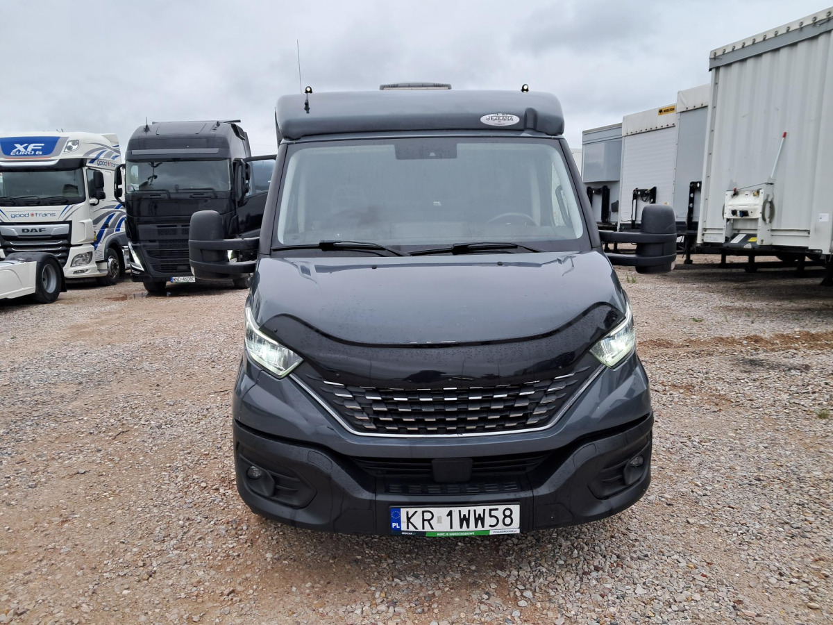 IVECO 35S18 AUTOLAWETA - Камион за влечење: слика 2 IVECO 35S18 AUTOLAWETA - Камион за влечење: слика 2