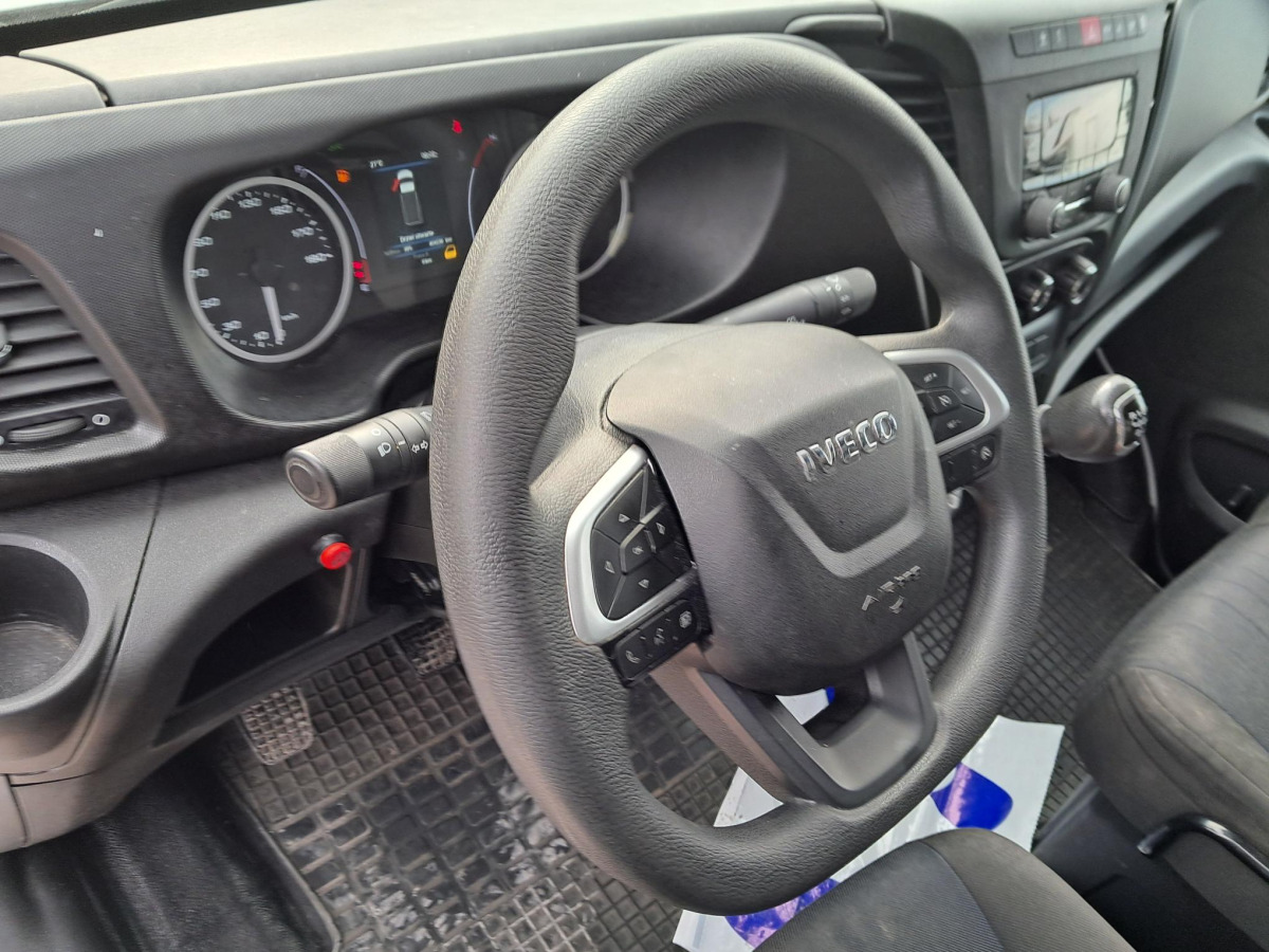 Комбе со церада IVECO PLANDEKA Z WINDĄ: слика 8
