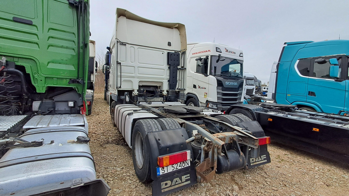 DAF FT XF105.460 CIĄGNIK SIODŁOWY - Камион влекач: слика 5 DAF FT XF105.460 CIĄGNIK SIODŁOWY - Камион влекач: слика 5