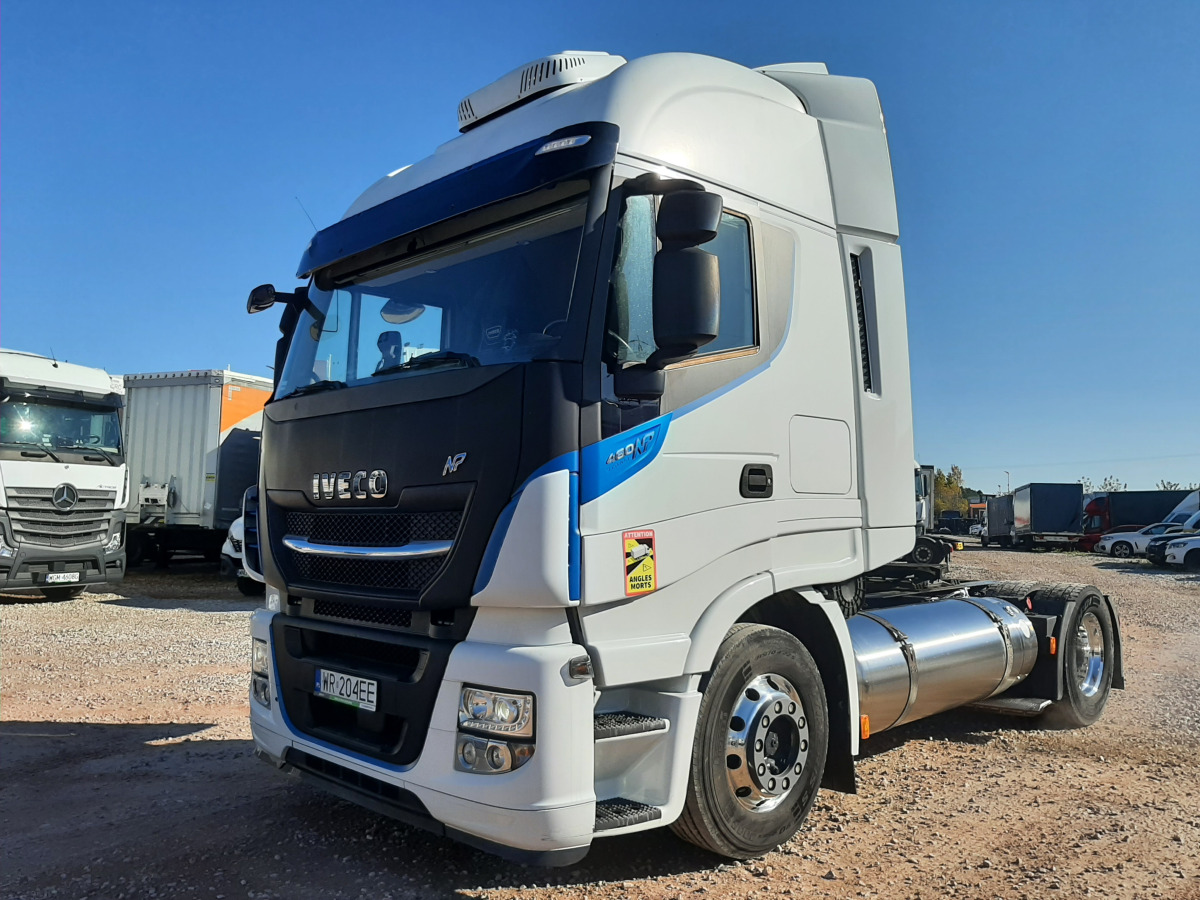 IVECO AS440ST/P LNG CIĄGNIK SIODŁOWY - Камион влекач: слика 3 IVECO AS440ST/P LNG CIĄGNIK SIODŁOWY - Камион влекач: слика 3