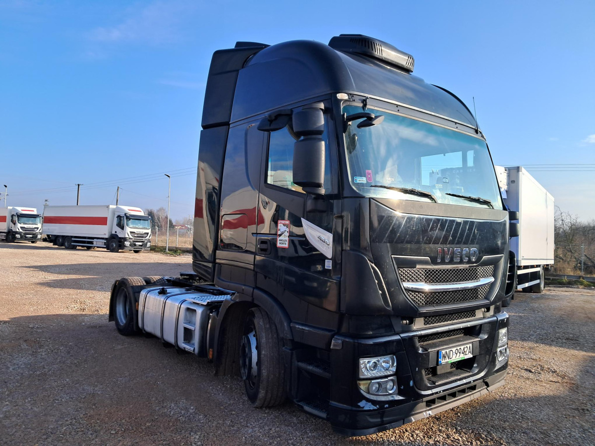 IVECO AS440T/ FP LT CIĄGNIK SIODŁOWY - Камион влекач: слика 1 IVECO AS440T/ FP LT CIĄGNIK SIODŁOWY - Камион влекач: слика 1