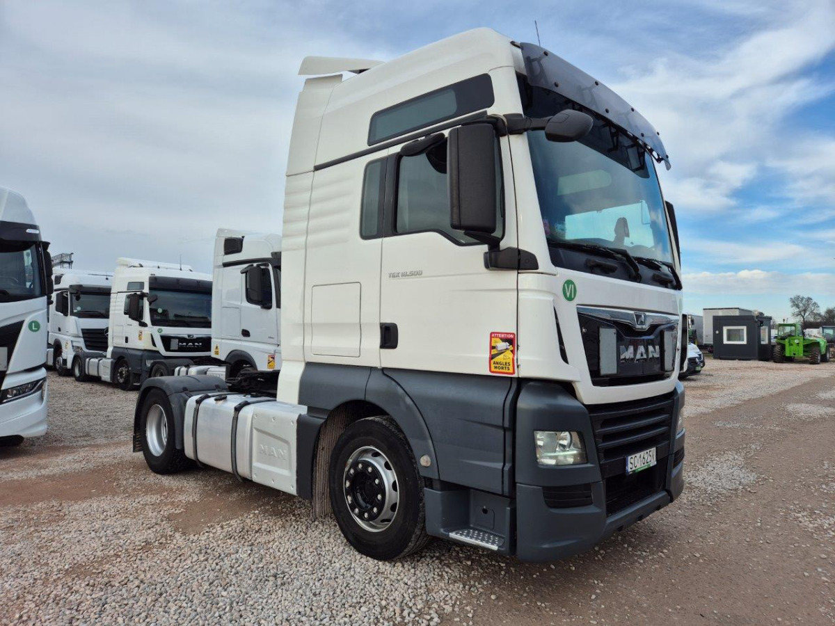 MAN TGX CIĄGNIK SIODŁOWY - Камион влекач: слика 2 MAN TGX CIĄGNIK SIODŁOWY - Камион влекач: слика 2