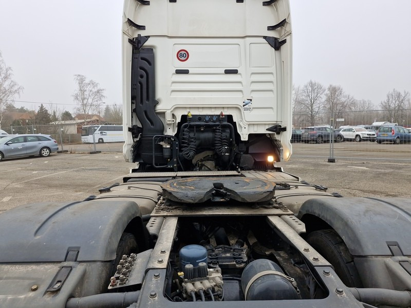 MAN TGX CIĄGNIK TERMINALOWY - Камион влекач: слика 3 MAN TGX CIĄGNIK TERMINALOWY - Камион влекач: слика 3