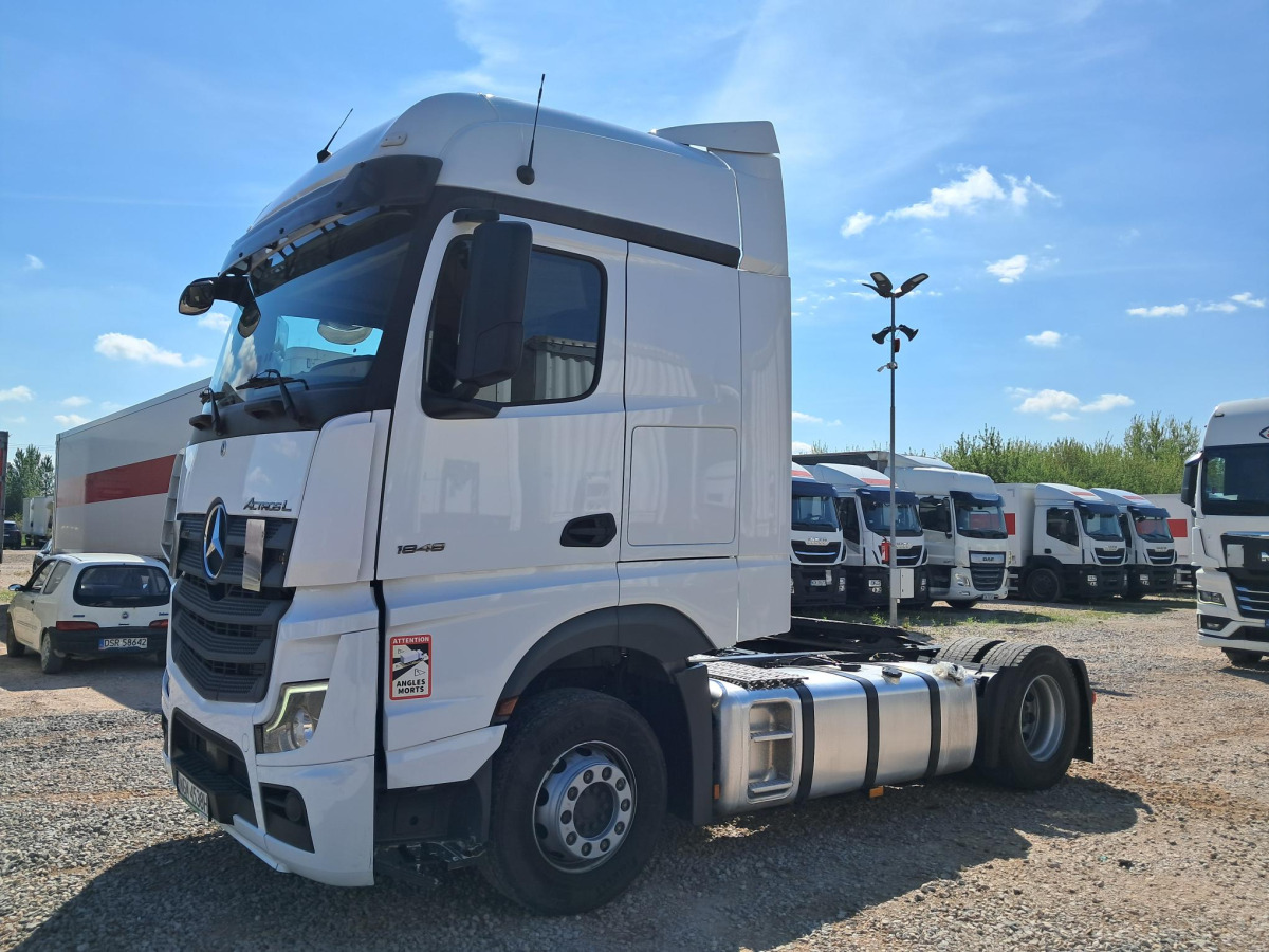 MERCEDES BENZ ACTROS CIĄGNIK SIODŁOWY - Камион влекач: слика 3 MERCEDES BENZ ACTROS CIĄGNIK SIODŁOWY - Камион влекач: слика 3