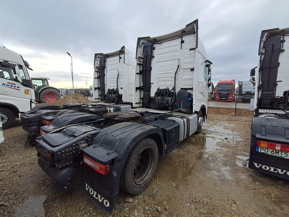 VOLVO FH 460 CIĄGNIK SIODŁOWY - Камион влекач: слика 5 VOLVO FH 460 CIĄGNIK SIODŁOWY - Камион влекач: слика 5