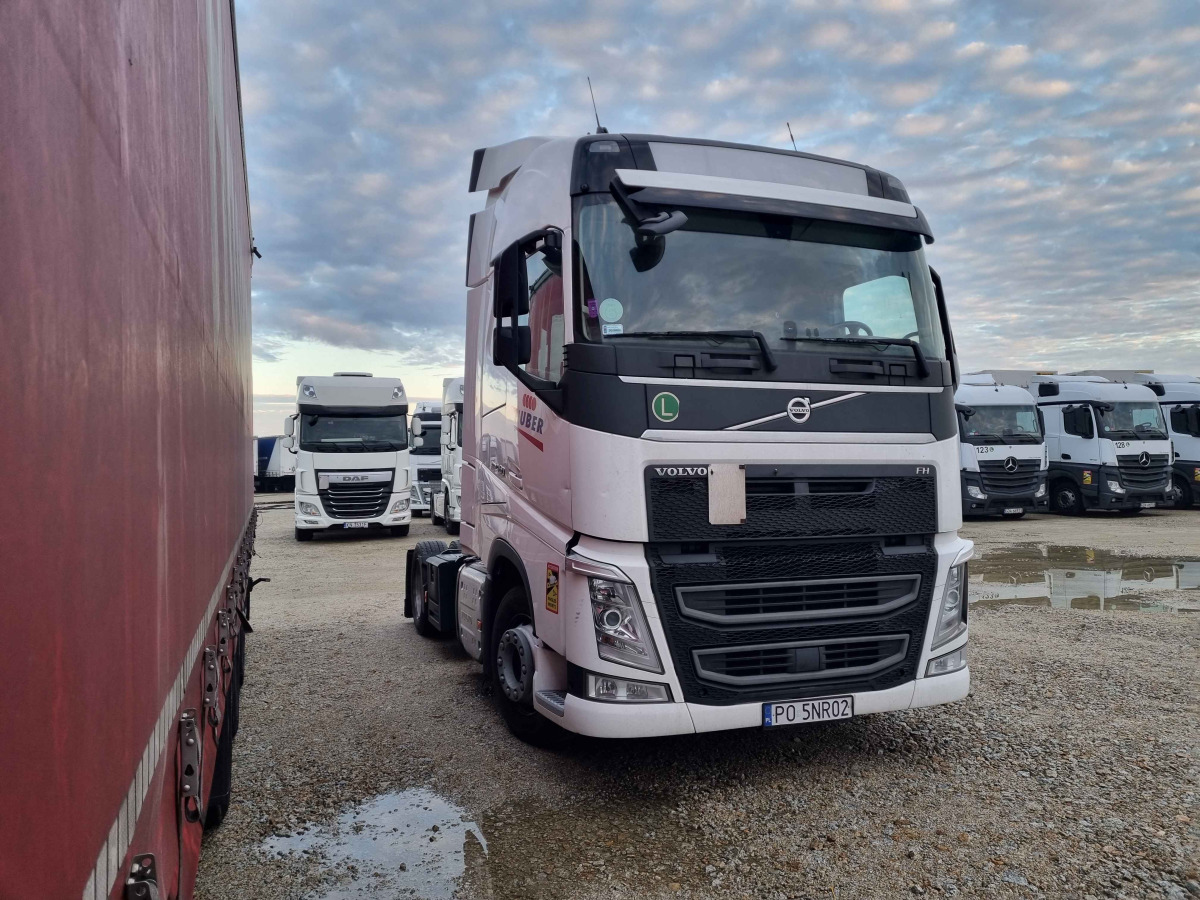 Камион влекач VOLVO FH 460 CIĄGNIK SIODŁOWY: слика 1