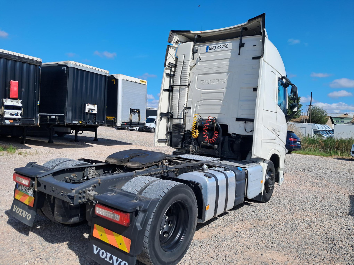 VOLVO FH CIĄGNIK SIODŁOWY - Камион влекач: слика 4 VOLVO FH CIĄGNIK SIODŁOWY - Камион влекач: слика 4