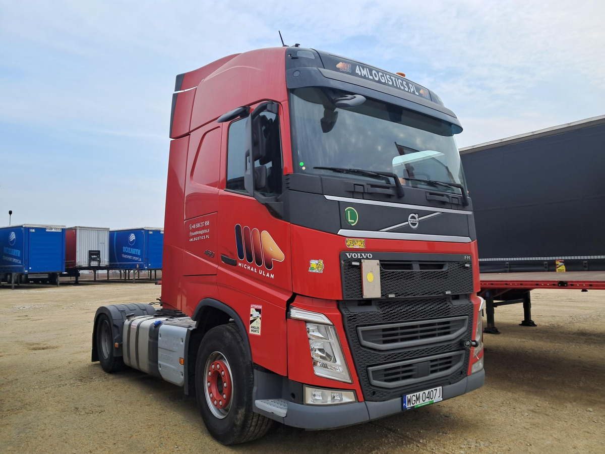 VOLVO FH CIĄGNIK SIODŁOWY - Камион влекач: слика 1 VOLVO FH CIĄGNIK SIODŁOWY - Камион влекач: слика 1