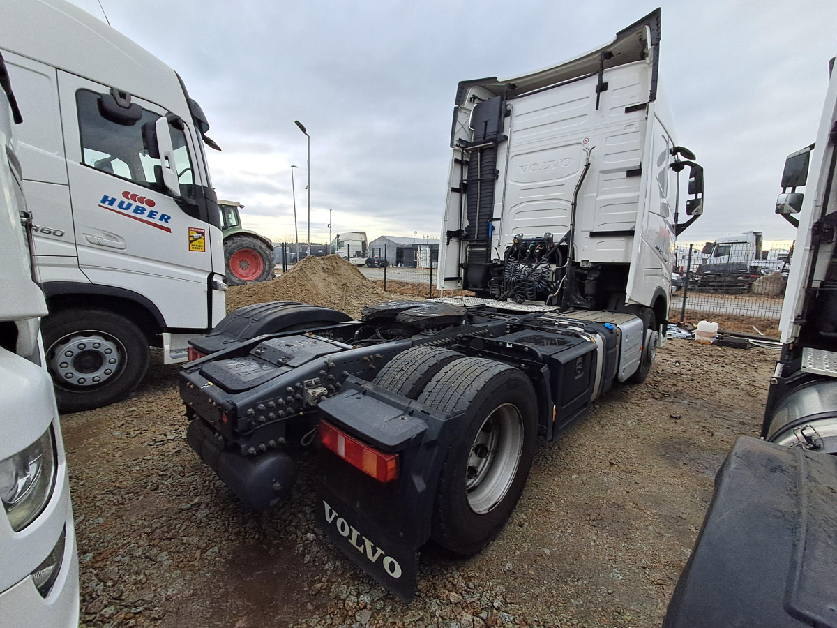 VOLVO FH CIĄGNIK SIODŁOWY - Камион влекач: слика 4 VOLVO FH CIĄGNIK SIODŁOWY - Камион влекач: слика 4