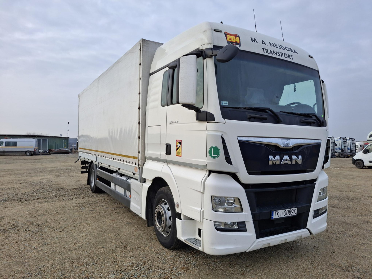 MAN TGX 18.400 SOLÓWKA - Камион со церада: слика 1 MAN TGX 18.400 SOLÓWKA - Камион со церада: слика 1