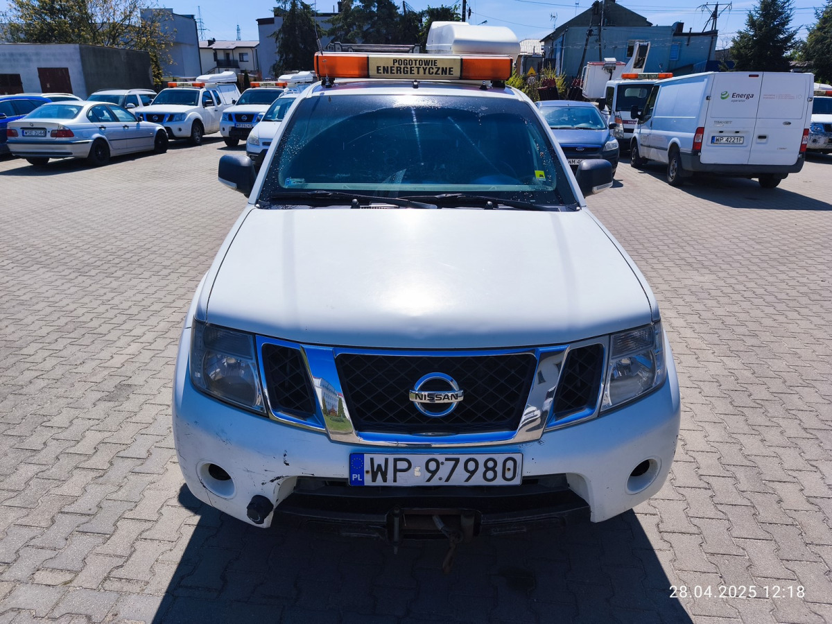 NISSAN NAVARA PICK-UP - Автомобил: слика 5 NISSAN NAVARA PICK-UP - Автомобил: слика 5