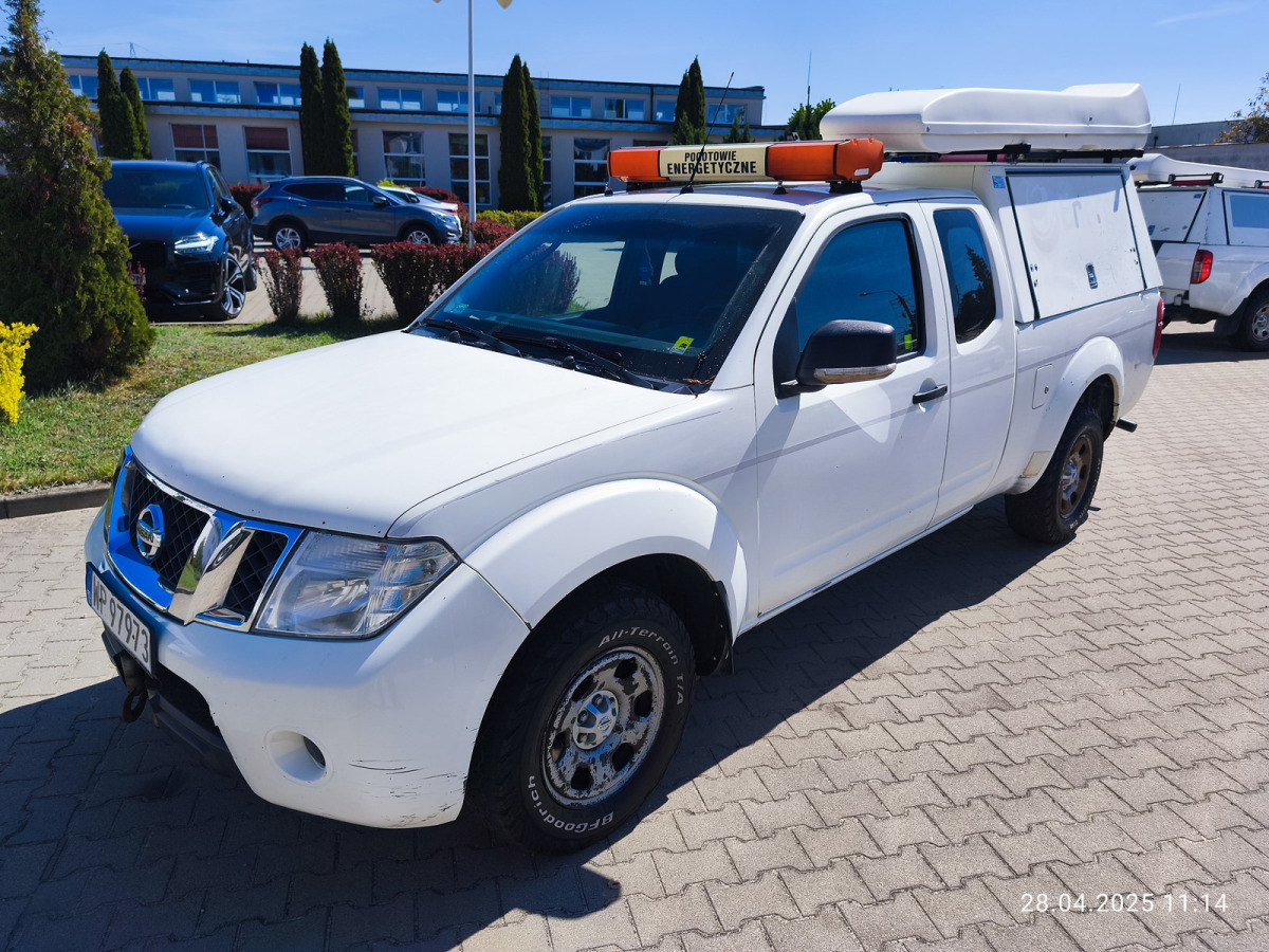 NISSAN NAVARA PICK-UP - Автомобил: слика 2 NISSAN NAVARA PICK-UP - Автомобил: слика 2