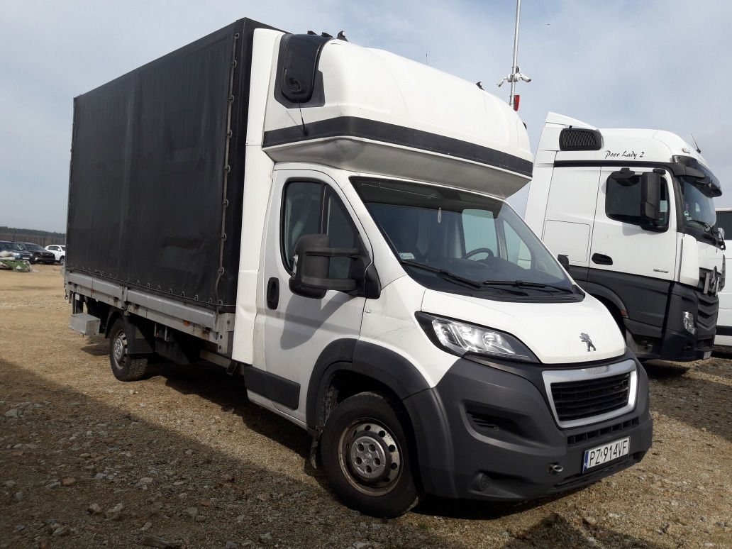 PEUGEOT BOXER PLANDEKA - Комбе со церада: слика 1 PEUGEOT BOXER PLANDEKA - Комбе со церада: слика 1