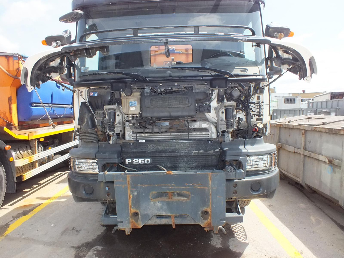 SCANIA P250 SPECJALISTYCZNY - Машина за чистење снег: слика 3 SCANIA P250 SPECJALISTYCZNY - Машина за чистење снег: слика 3
