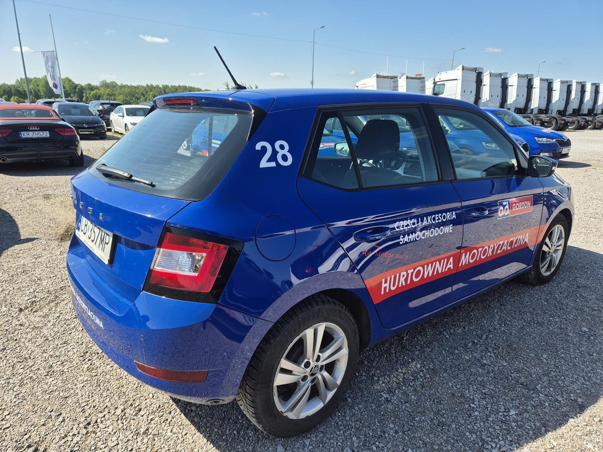 SKODA FABIA HATCHBACK - Хечбек: слика 4 SKODA FABIA HATCHBACK - Хечбек: слика 4